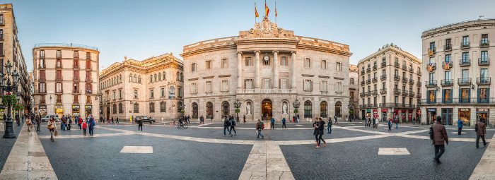 Площадь Sant Jaume